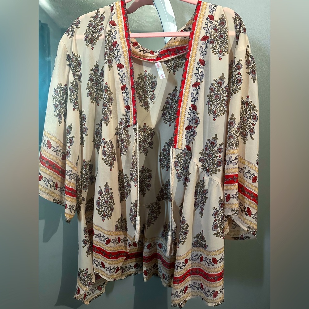 Xhilaration Kimono size M/L